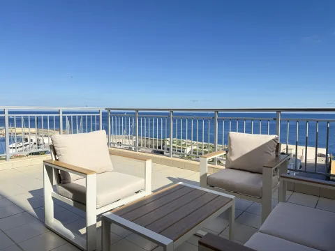 3 bed Apartment For Rent in St Julian's, St Julian's - thumb 1
