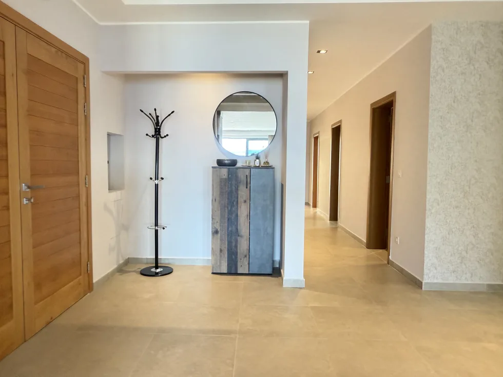 3 bed Apartment For Rent in St Julian's, St Julian's - thumb 6