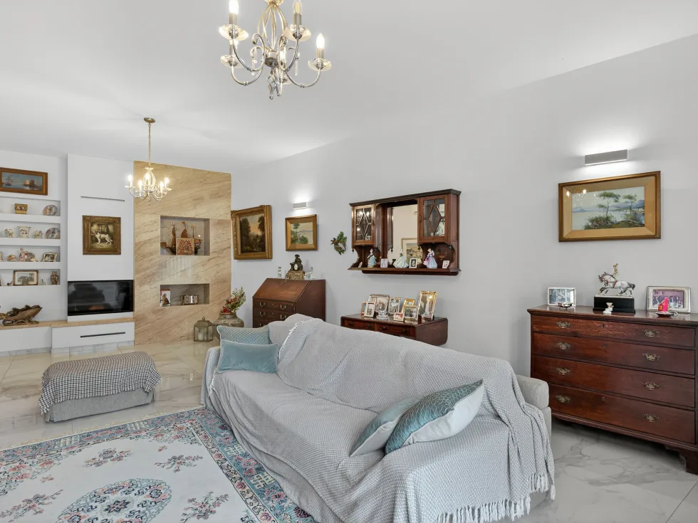 5 bed Town House For Sale in Naxxar, Naxxar - thumb 18