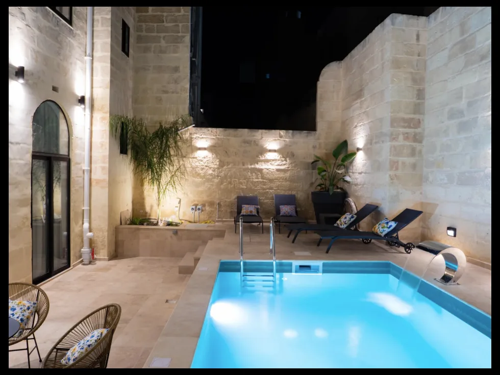 5 bed Villa For Rent in Sliema, Sliema - thumb 1