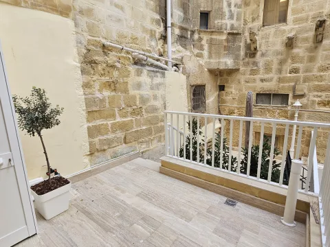 3 bed Maisonette For Rent in Floriana, Floriana - thumb 7