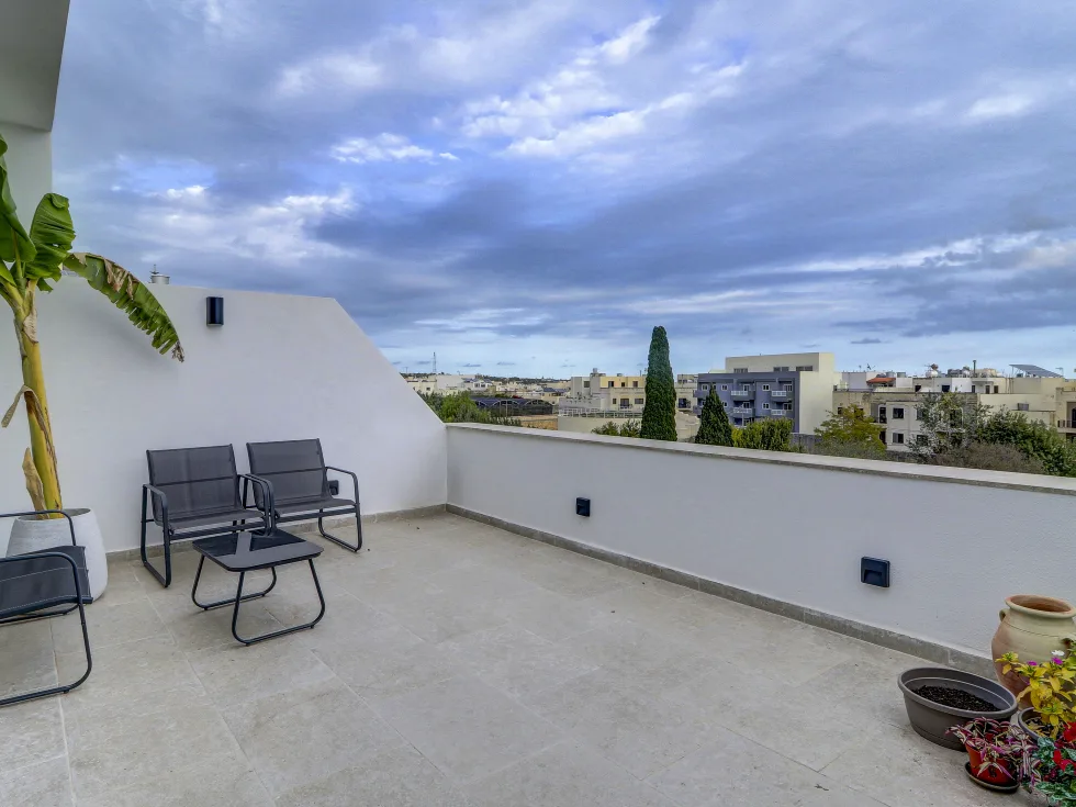 3 bed Penthouse For Sale in Attard, Attard - thumb 2