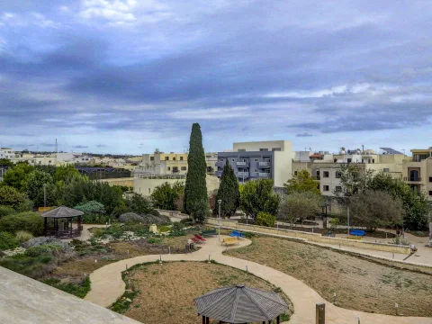 3 bed Penthouse For Sale in Attard, Attard - thumb 3