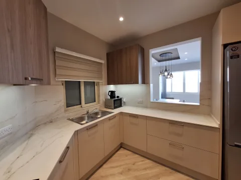 3 bed Apartment For Rent in Sliema, Sliema - thumb 6