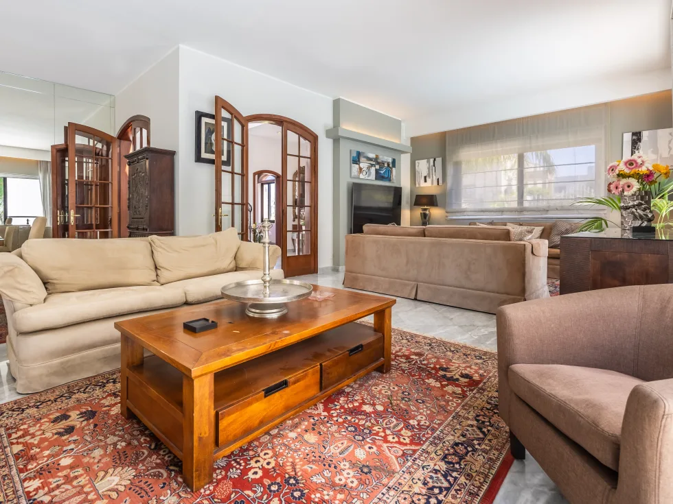 6 bed Villa For Sale in Madliena, Madliena - thumb 9