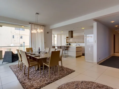 3 bed Apartment For Rent in Sliema, Sliema - thumb 14