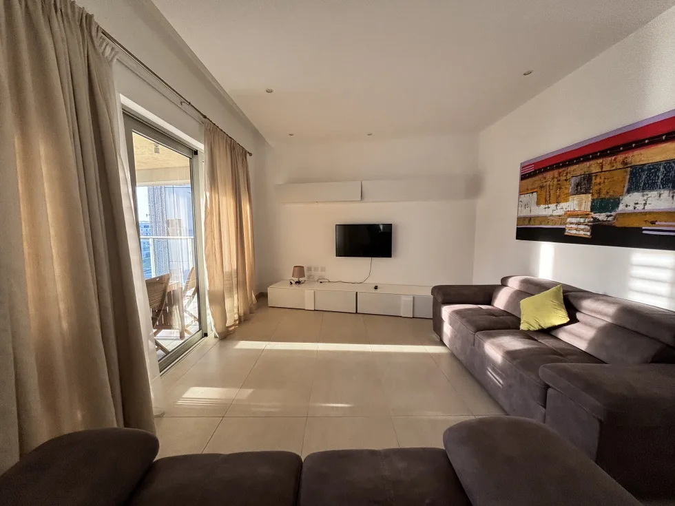 3 bed Apartment For Rent in Sliema, Sliema - thumb 7