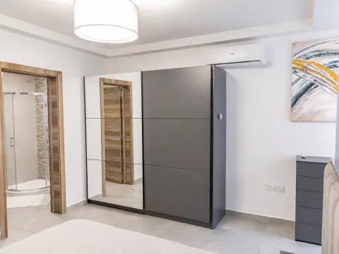 2 bed Apartment For Rent in Sliema, Sliema - thumb 11