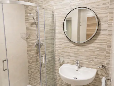 2 bed Apartment For Rent in Sliema, Sliema - thumb 12