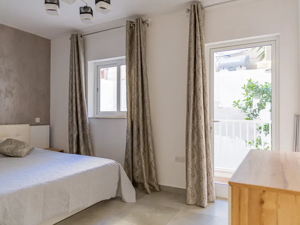 2 bed Apartment For Rent in Sliema, Sliema - thumb 13