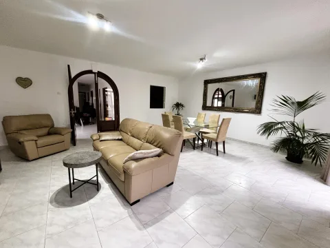 3 bed Maisonette For Rent in St Julian's, St Julian's - thumb 1