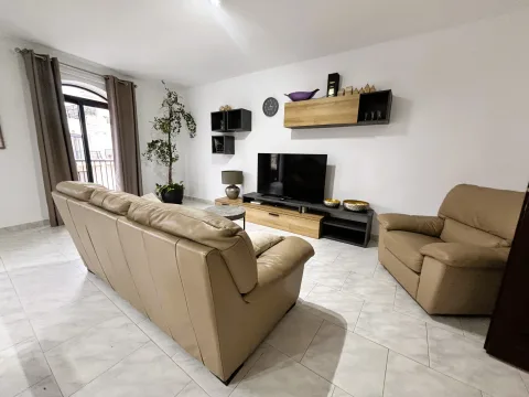 3 bed Maisonette For Rent in St Julian's, St Julian's - thumb 4