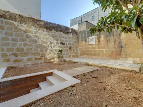 3 bed House of Character For Rent in St Julian's, St Julian's - thumb 19