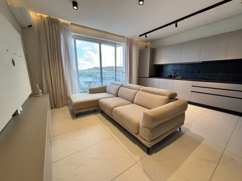 3 bed Apartment For Rent in Xemxija, Xemxija - thumb 1