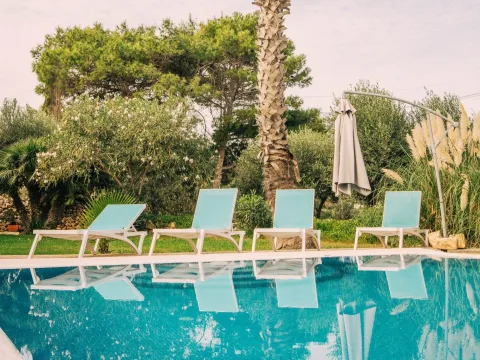 4 bed Farmhouse For Rent in Bahar ic-Caghaq, Bahar ic-Caghaq - thumb 1