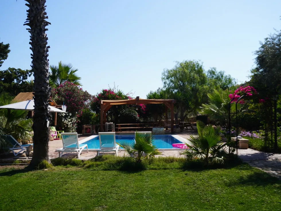 4 bed Farmhouse For Rent in Bahar ic-Caghaq, Bahar ic-Caghaq - thumb 3