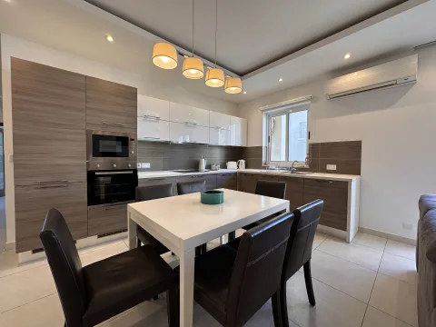 2 bed Apartment For Rent in St Julian's, St Julian's - thumb 2