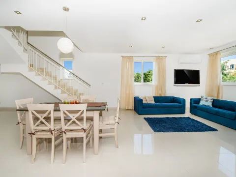 3 bed Villa For Rent in Birkirkara, Birkirkara - thumb 5