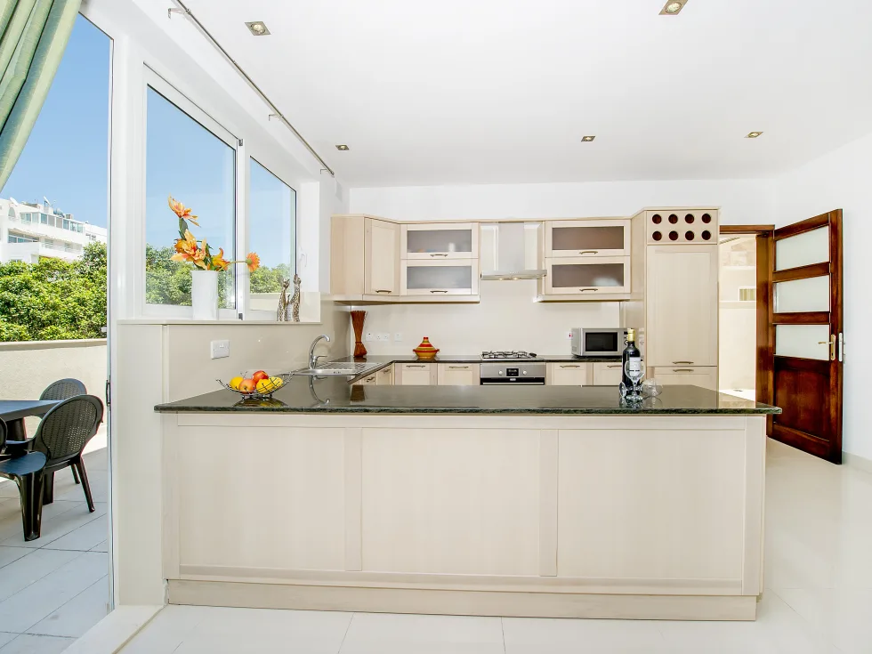 3 bed Villa For Rent in Birkirkara, Birkirkara - thumb 8