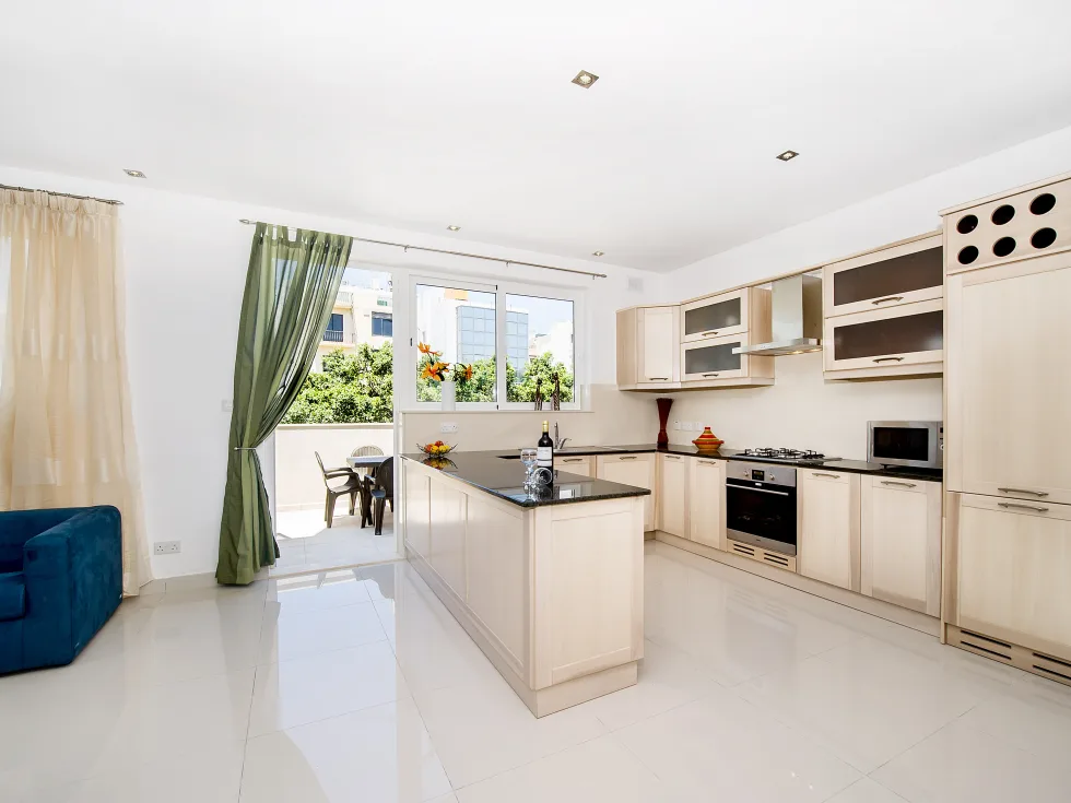 3 bed Villa For Rent in Birkirkara, Birkirkara - thumb 9