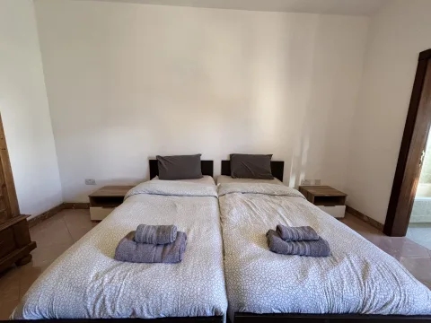 3 bed Apartment For Rent in Sliema, Sliema - thumb 9