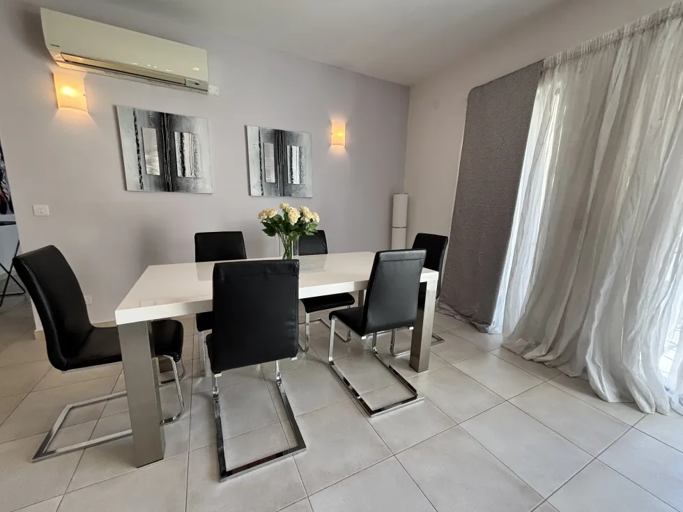 3 bed Apartment For Rent in St Julian's, St Julian's - thumb 5