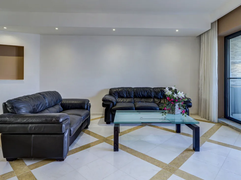 3 bed Apartment For Sale in St Paul's Bay, St Paul's Bay - thumb 11