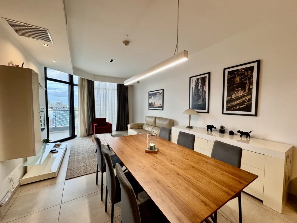 1 bed Apartment For Sale in St Julian's, St Julian's - thumb 3