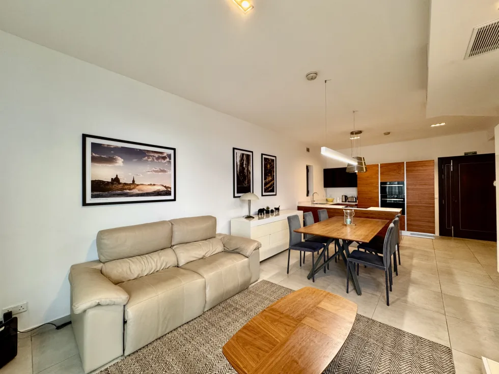 1 bed Apartment For Sale in St Julian's, St Julian's - thumb 5