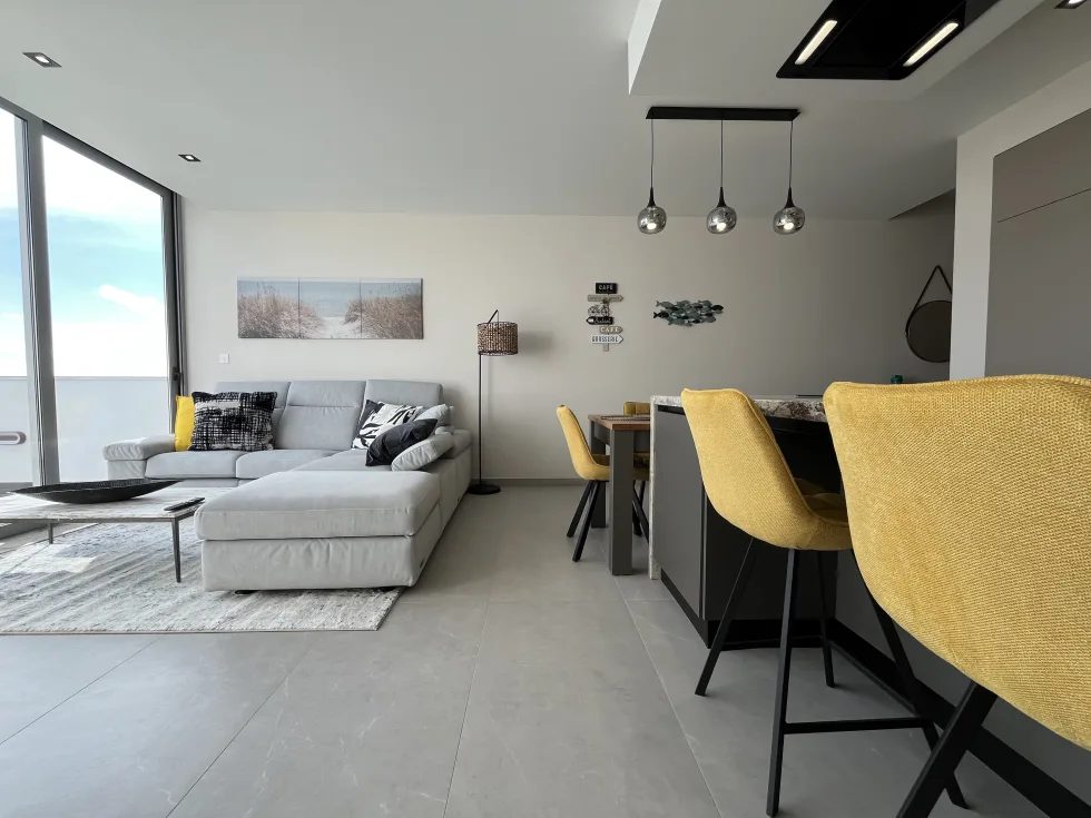 2 bed Penthouse For Rent in Gzira, Gzira - thumb 5