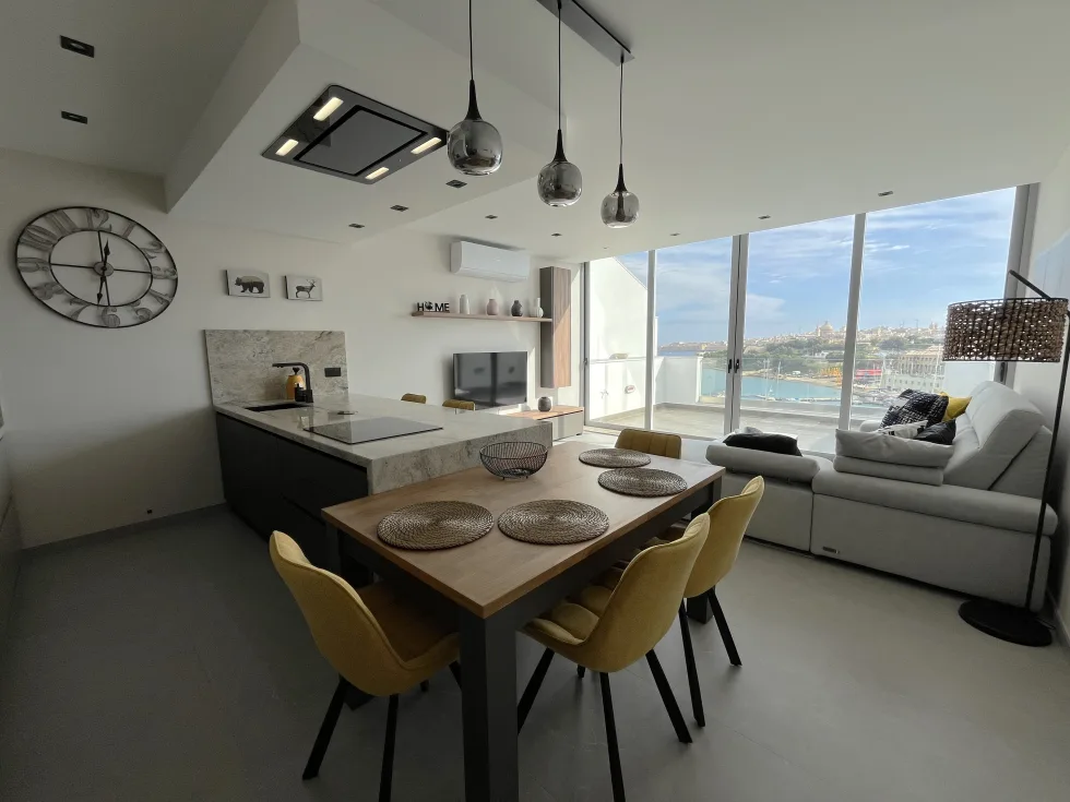 2 bed Penthouse For Rent in Gzira, Gzira - thumb 9