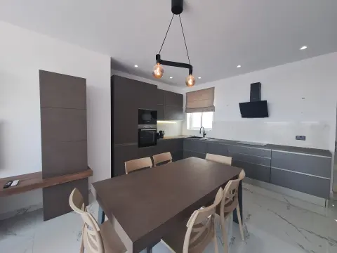 2 bed Penthouse For Rent in Lija, Lija - thumb 3