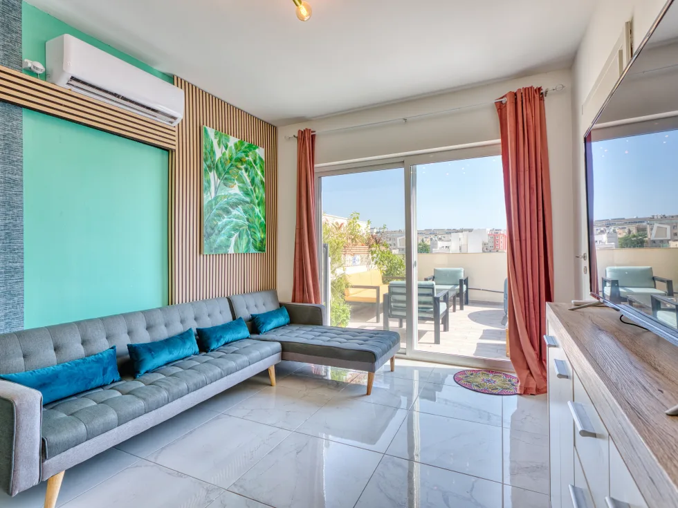 3 bed Penthouse For Rent in Msida, Msida - thumb 3