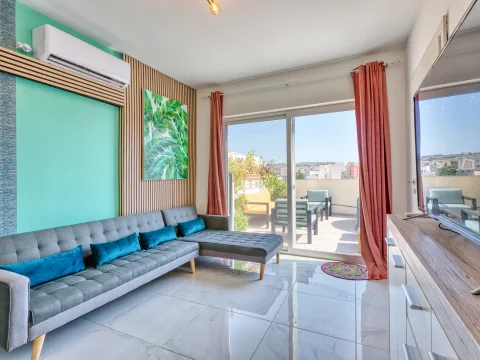 3 bed Penthouse For Rent in Msida, Msida - thumb 3