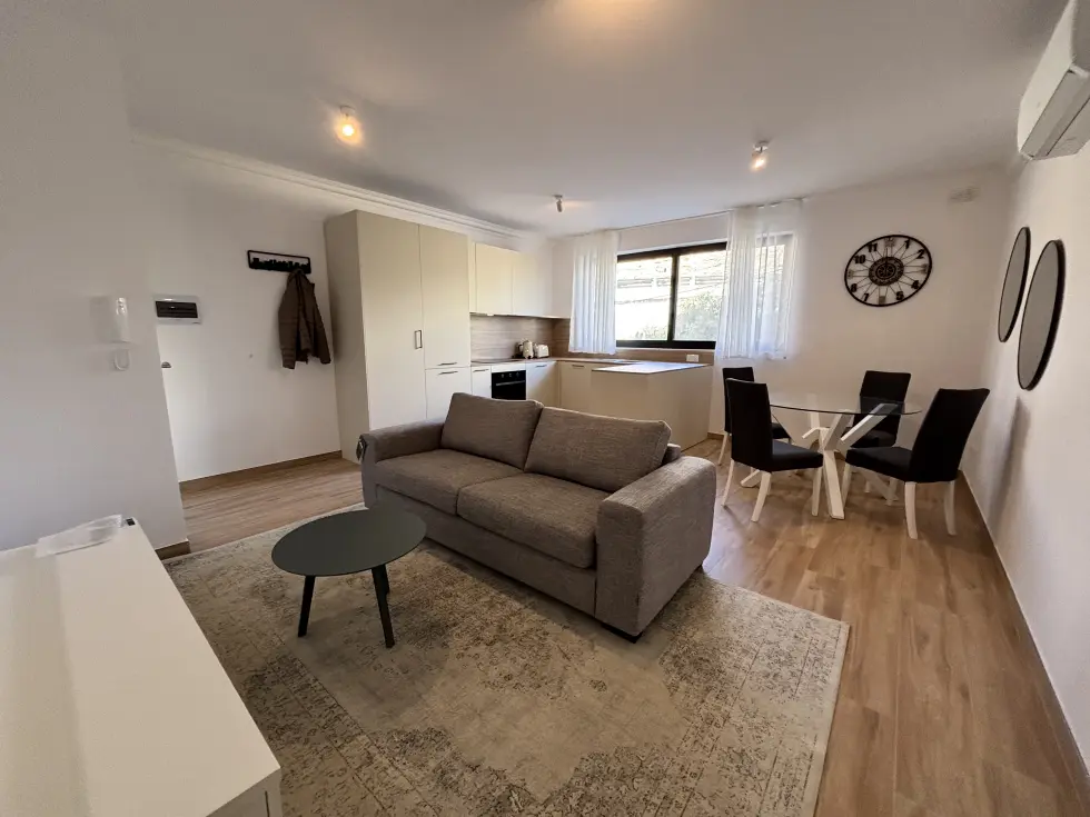 2 bed Apartment For Rent in Gzira, Gzira - thumb 1