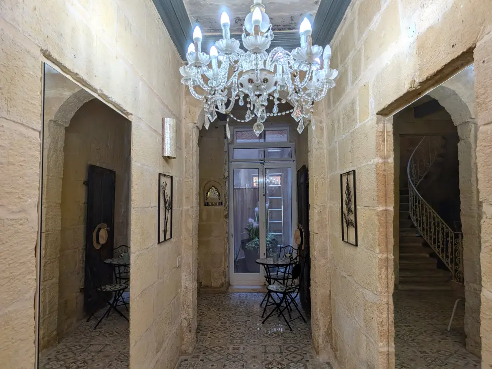 2 bed Town House For Sale in Cospicua, Cospicua - thumb 2