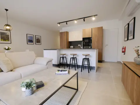2 bed Apartment For Rent in Mellieha, Mellieha - thumb 2
