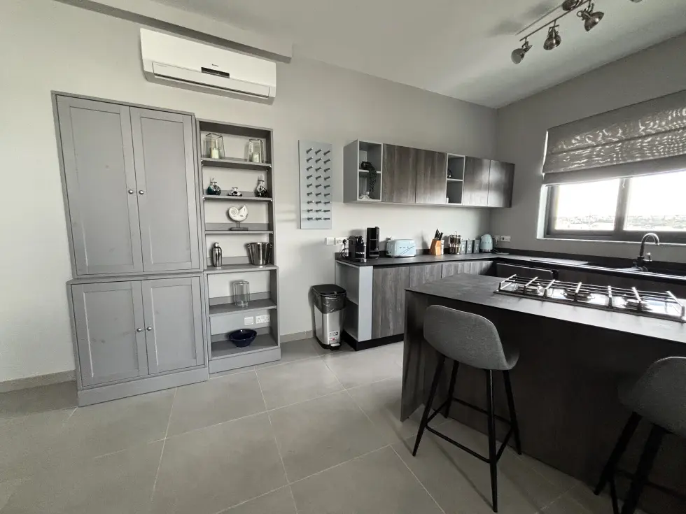 2 bed Apartment For Rent in St Julian's, St Julian's - thumb 7