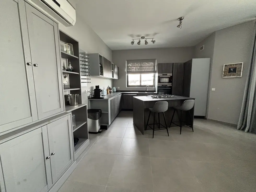2 bed Apartment For Rent in St Julian's, St Julian's - thumb 8