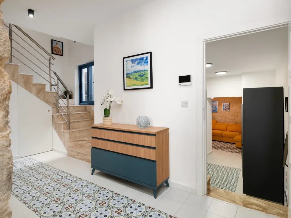 6 bed House of Character For Rent in Naxxar, Naxxar - thumb 11