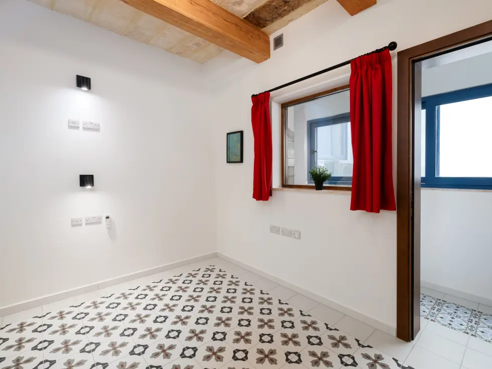 6 bed House of Character For Rent in Naxxar, Naxxar - thumb 25