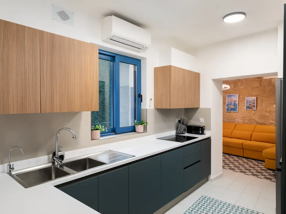 6 bed House of Character For Rent in Naxxar, Naxxar - thumb 8