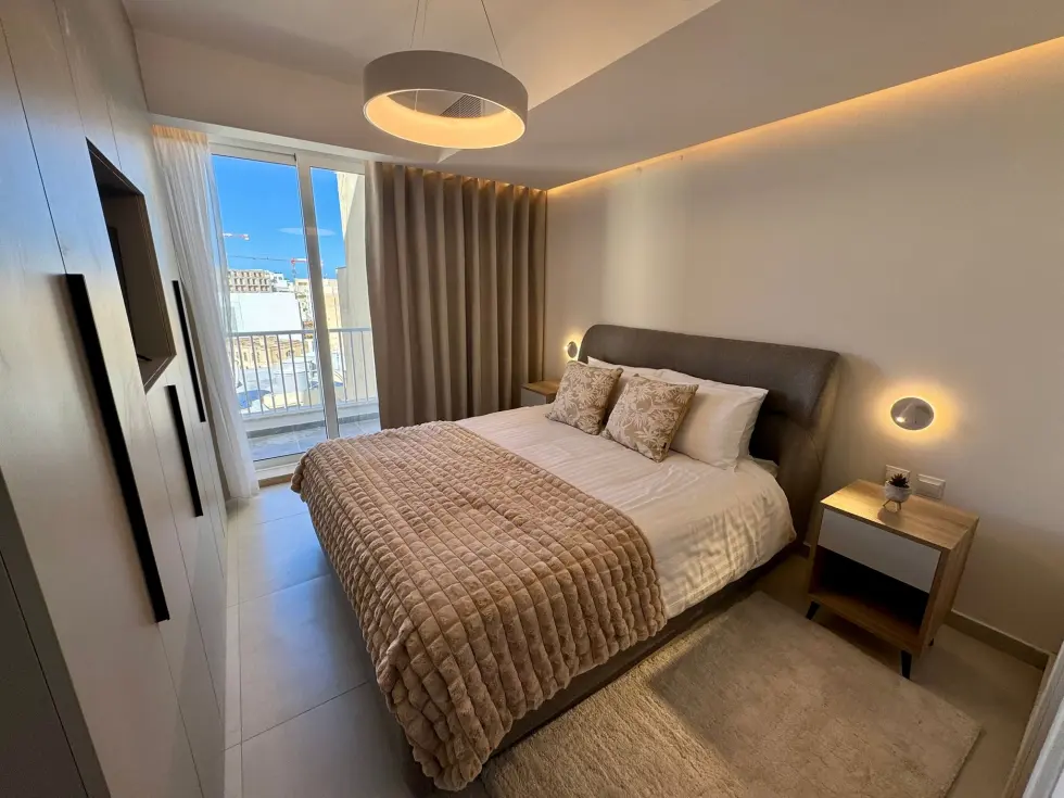 3 bed Apartment For Rent in Sliema, Sliema - thumb 10