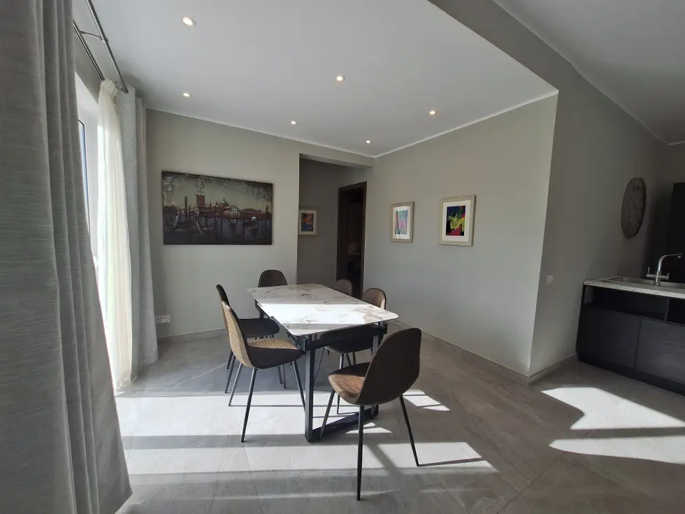 2 bed Penthouse For Rent in St Julian's, St Julian's - thumb 3