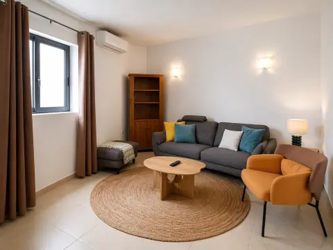 3 bed Terraced House For Rent in Bahar ic-Caghaq, Bahar ic-Caghaq - thumb 4