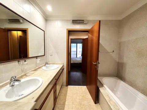 3 bed Apartment For Rent in St Julian's, St Julian's - thumb 11