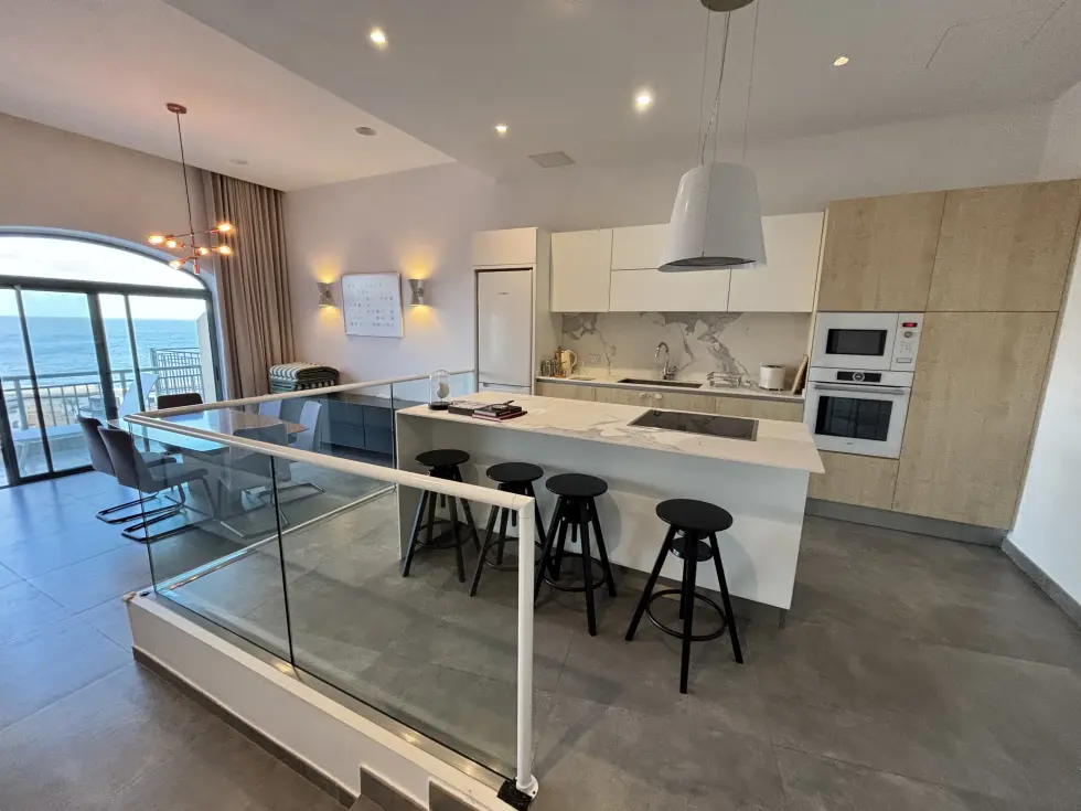 3 bed Apartment For Rent in St Julian's, St Julian's - thumb 3