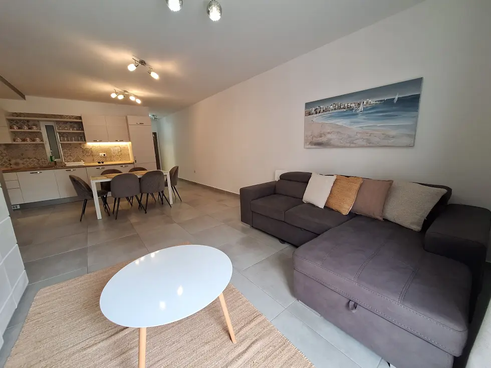 2 bed Apartment For Rent in Sliema, Sliema - thumb 1