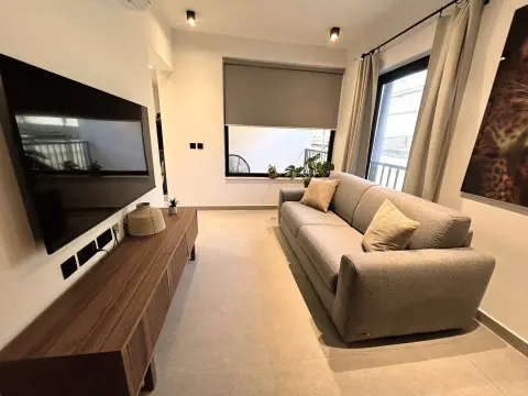 2 bed Apartment For Rent in Sliema, Sliema - thumb 4