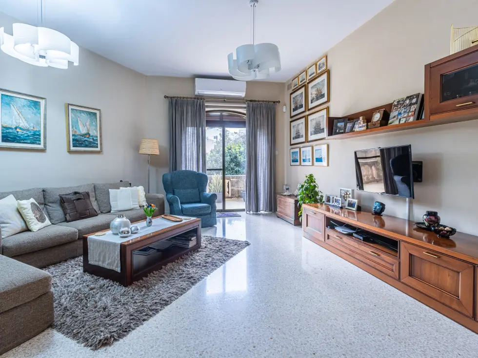 4 bed Villa For Sale in San Gwann, San Gwann - thumb 6